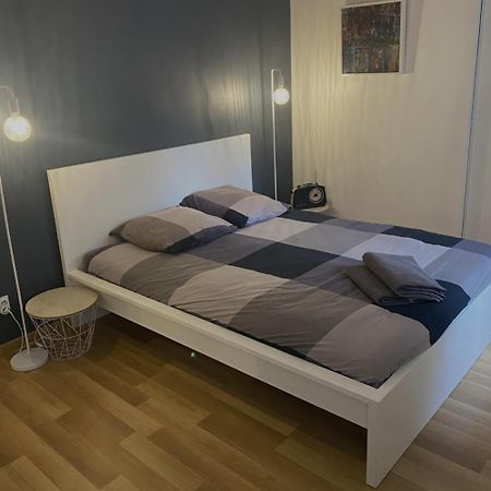 Chambre Confort Centre Ville Chez L'Habitant Lyon Luaran gambar